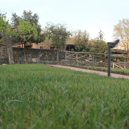 Le Cisterne Dell'Etna Hotel Calcerana-Marina ภายนอก รูปภาพ