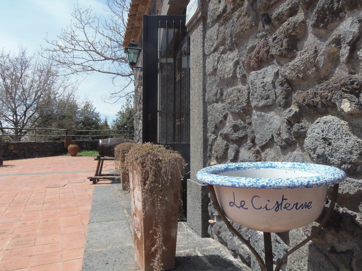 Le Cisterne Dell'Etna Hotel Calcerana-Marina ภายนอก รูปภาพ