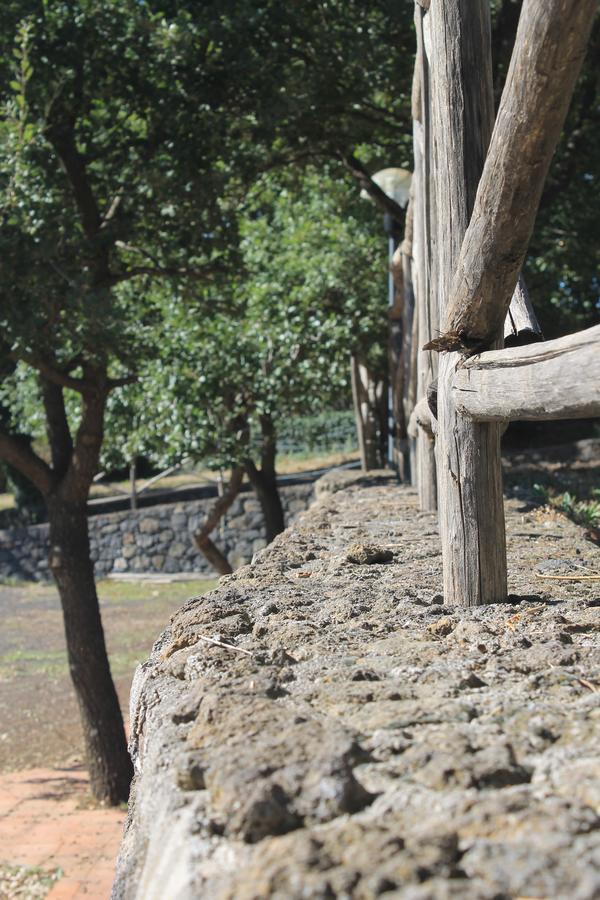 Le Cisterne Dell'Etna Hotel Calcerana-Marina ภายนอก รูปภาพ