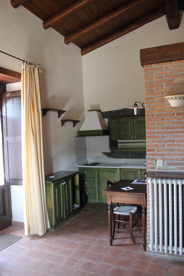 Le Cisterne Dell'Etna Hotel Calcerana-Marina ภายนอก รูปภาพ